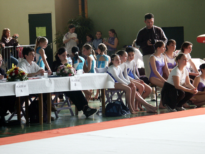2005-04 gym-cel 013.jpg - DCF 1.0